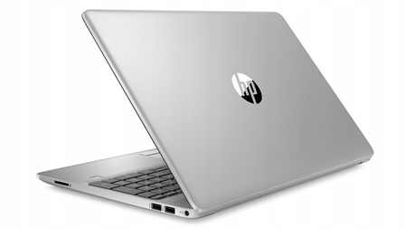 LAPTOP HP 255 G9 RYZEN 5 5625U 16GB SSD 4TB WIN11